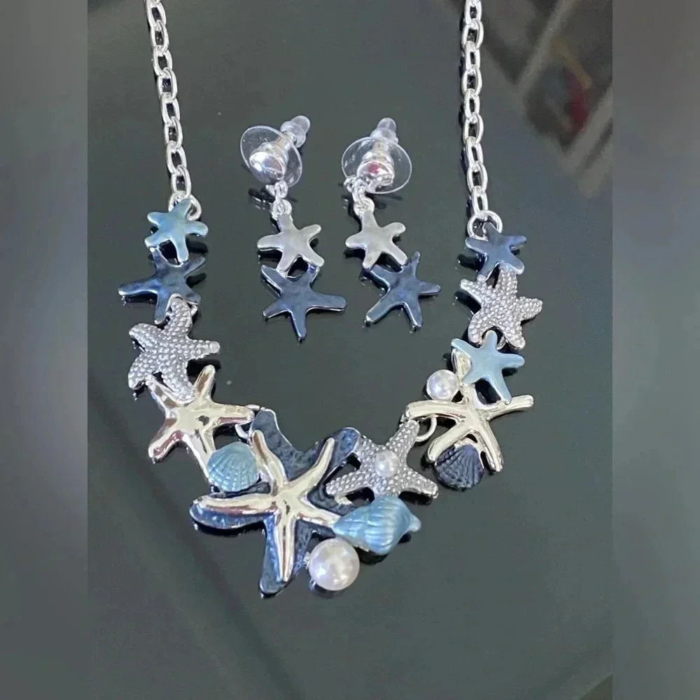Pretty Blue & Silver Ocean Beach Starfish Necklace & Earrings Set NEW
